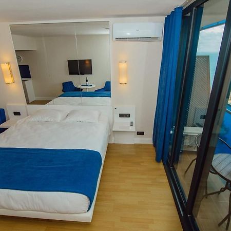 Nuage - 1St Line Sea View Apartments Μπατούμι Εξωτερικό φωτογραφία