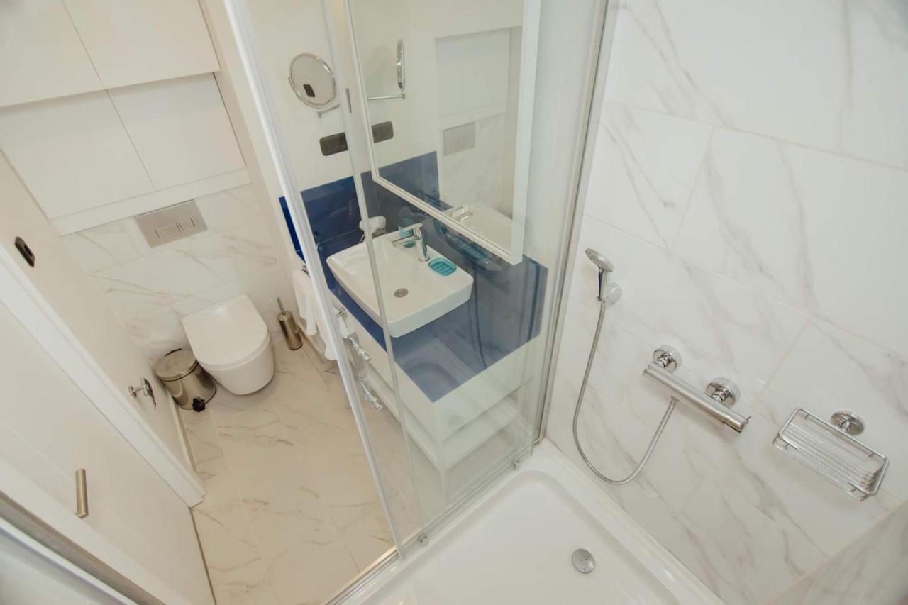 Nuage - 1St Line Sea View Apartments Μπατούμι Εξωτερικό φωτογραφία