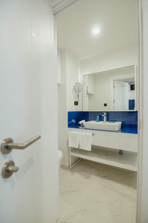 Nuage - 1St Line Sea View Apartments Μπατούμι Εξωτερικό φωτογραφία